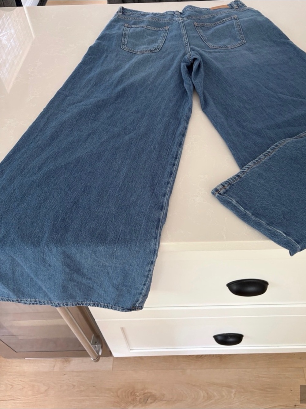 Zara Indigo Wide-Leg Jeans